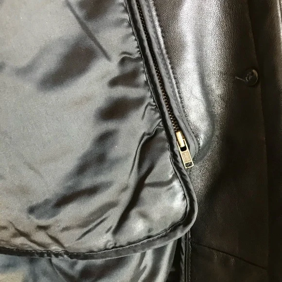 Ladies Black leather dress coat with fur